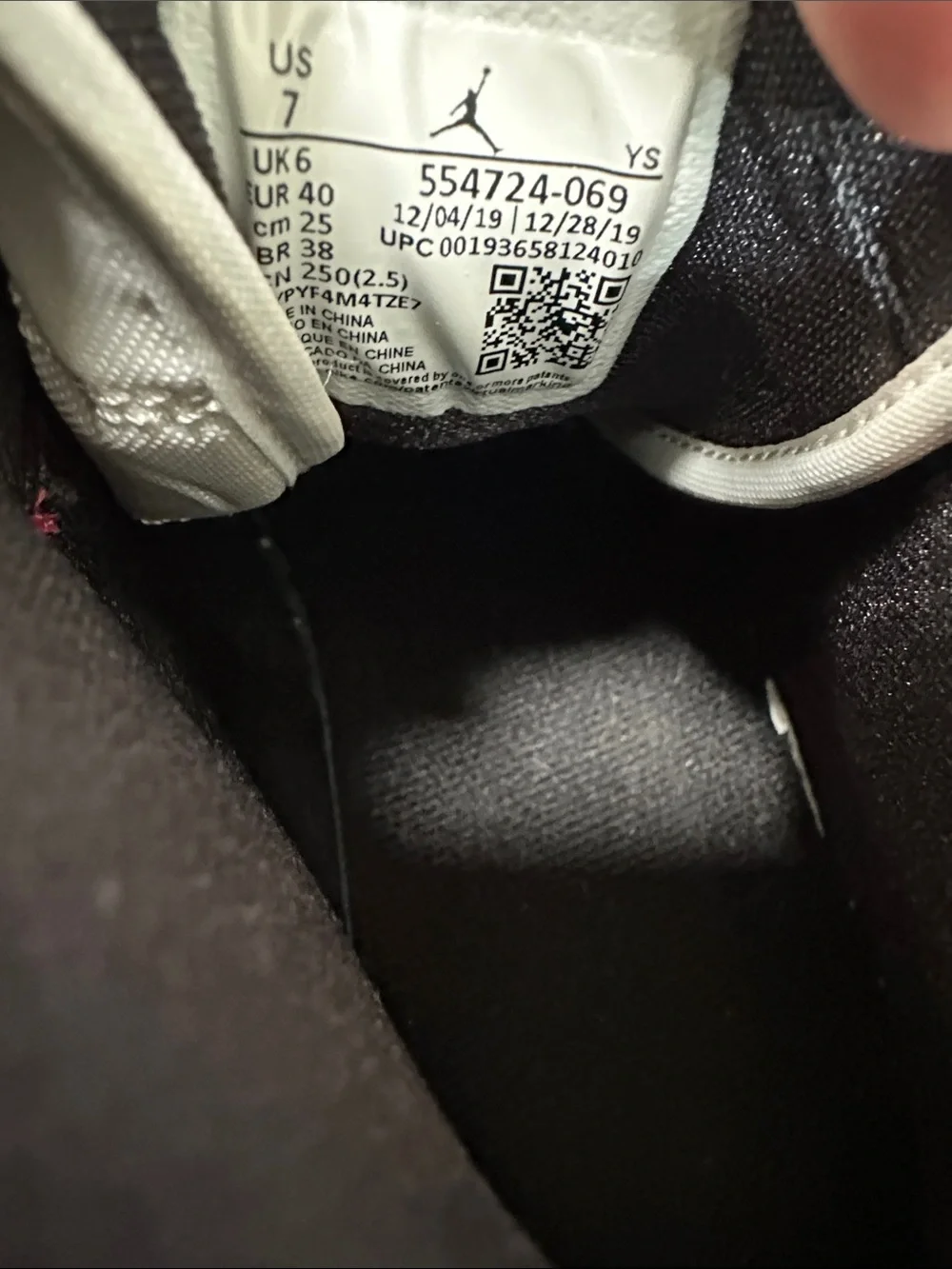❤️ Jordan 1 Mid Chicago Shoe